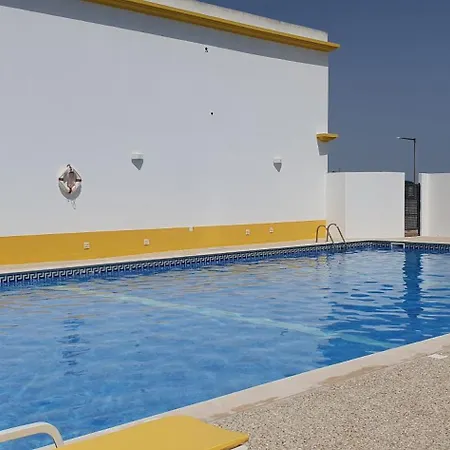 Refugio Na Da Falesia, A Pe E Golfe, Alfamar E Falesia Apartment