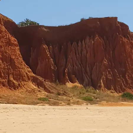 Refugio Na Da Falesia, A Pe E Golfe, Alfamar E Falesia 公寓